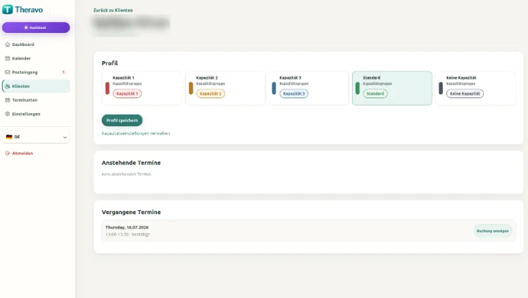 Theravo-Ansicht für Buchungsgruppen und den Terminverlauf von Patientinnen und Patienten.